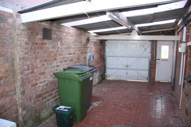 38, Sandringham Road, Wolverhampton photo 5