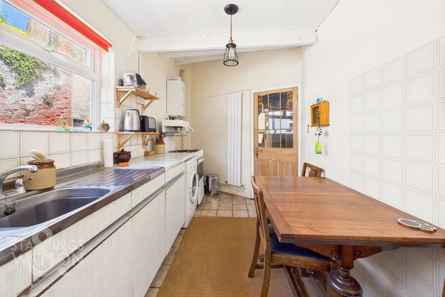 87 St. Georges Road, Great Yarmouth photo 3