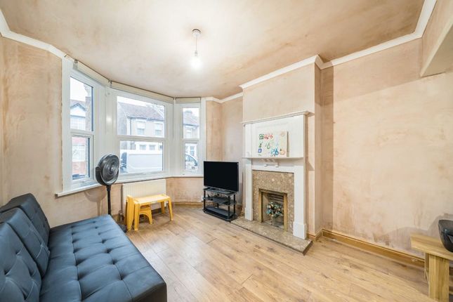 Winterbourne Road, Thornton Heath photo 2