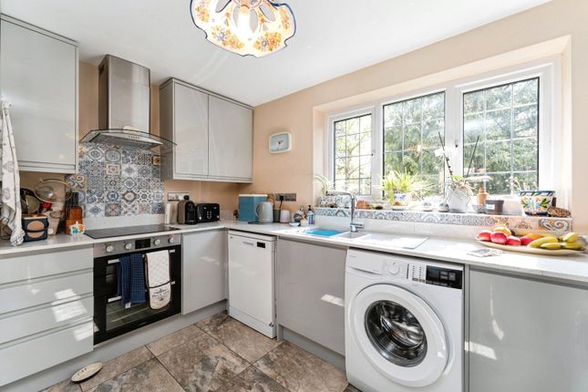 2, Goodwin Grove, Cambridgeshire photo 4