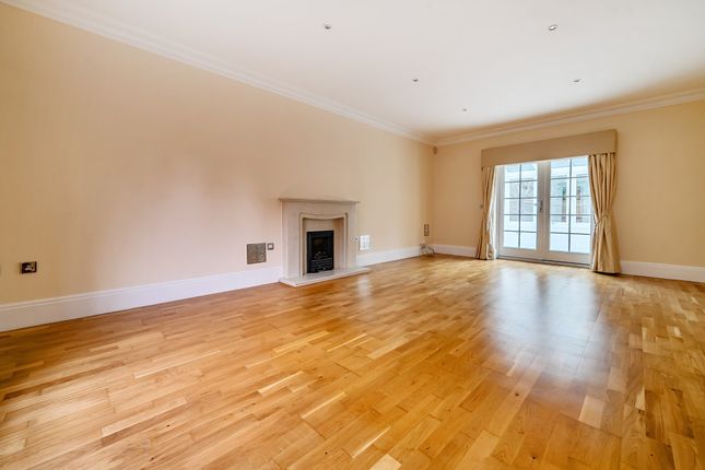 1, Highgrove Avenue, Ascot photo 3
