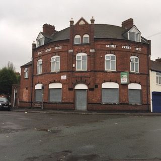 Retail premises to let in Old Birchill, Walsall