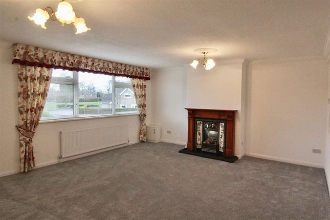 Thumbnail Flat to rent in Castle Green, Cottingham