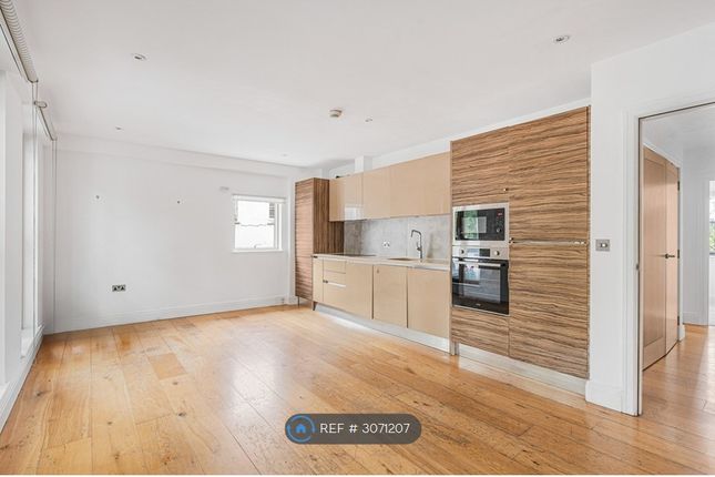 Belvard Point Murray St, London photo 2