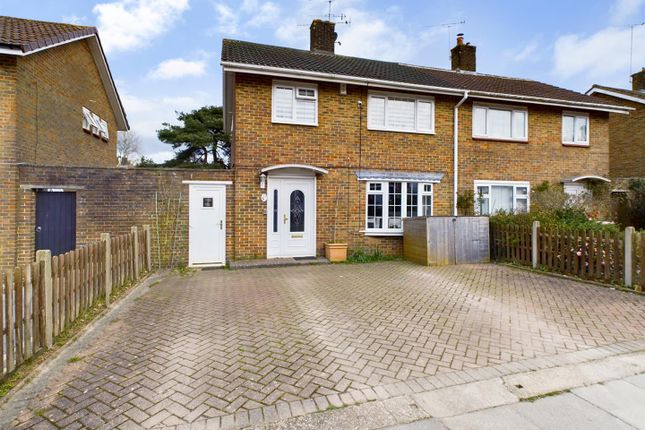 Thumbnail Semi-detached house for sale in Oxford Road, Crawley