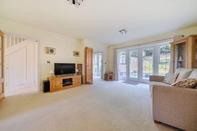 4, Homefield Close, Christchurch photo 2