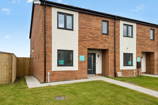 3-bed house on P41 - (Newton House Type), 50 Shoreham Drive, Amble, £210,000