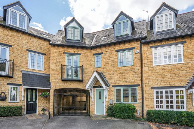 Mews house for sale in Church Mews, Moulton
