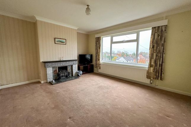 Bryn Fell, Sandy Lane, Stoke-On-Trent photo 4