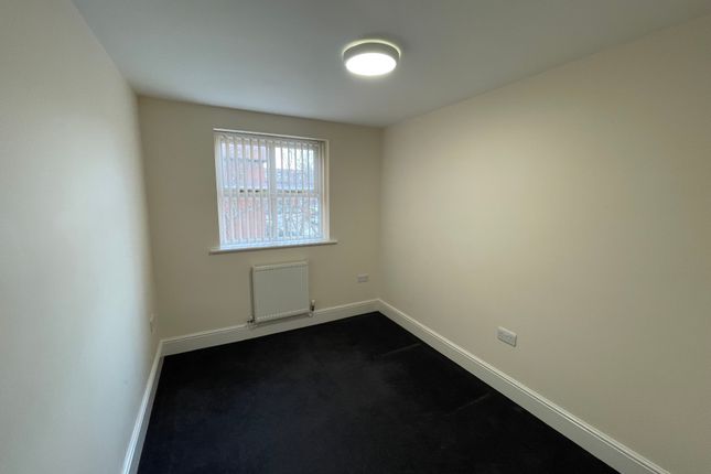 Flat to rent in South Street, Atherstone