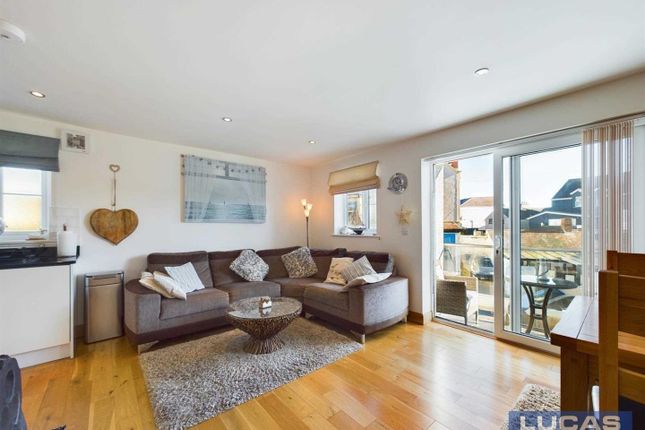 8, Menai Quays, Menai Bridge photo 2