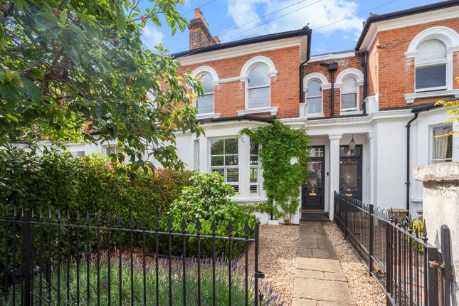 Terraced house to rent in Grove Road, Windsor, Berkshire
