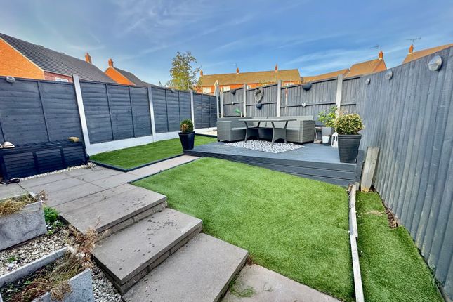3-bed other on 3 Cypress Way, Nuneaton, £225,000