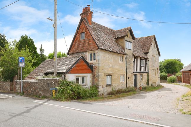 The Grange, 1, Locks Lane, Salisbury photo 2