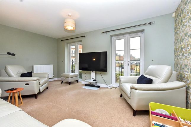 15, San Diego Way, Eastbourne photo 2
