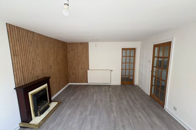 38 Foxbar Crescent, Paisley photo 3