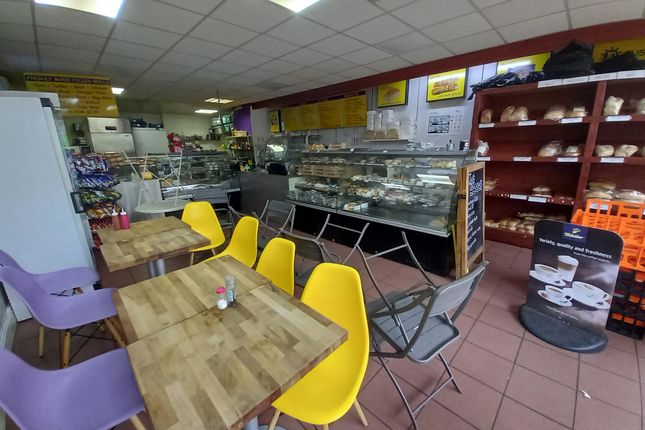 Thumbnail Retail premises for sale in Cafe &amp; Sandwich Bars NG4, Carlton, Nottinghamshire
