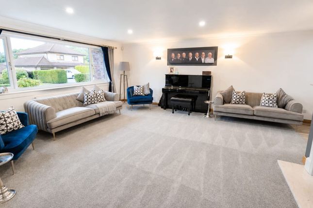 9 Park Lane, Glenrothes photo 4