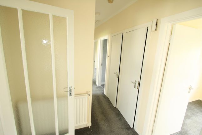 28, Comber Road, Ballynahinch photo 4