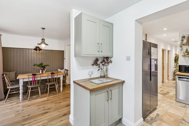 10 Sun Crescent, Aylesbury photo 4