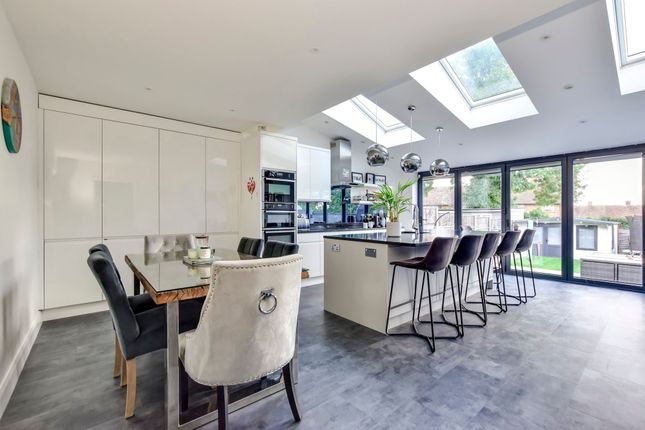 58 Tibbs Hill Road, Abbots Langley photo 4
