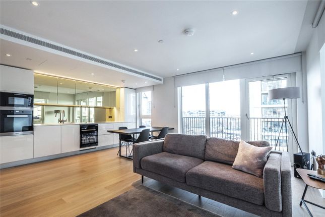 Thumbnail Flat for sale in Lincoln Apartments, White City, London