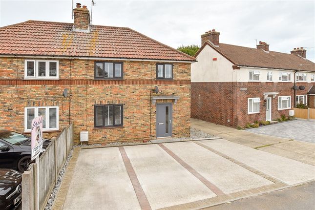 3-bed semi-detached on Davis Avenue, Deal, £198,500