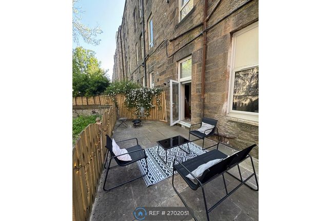 1-Bedroom Flat With Patio Central Edinburgh