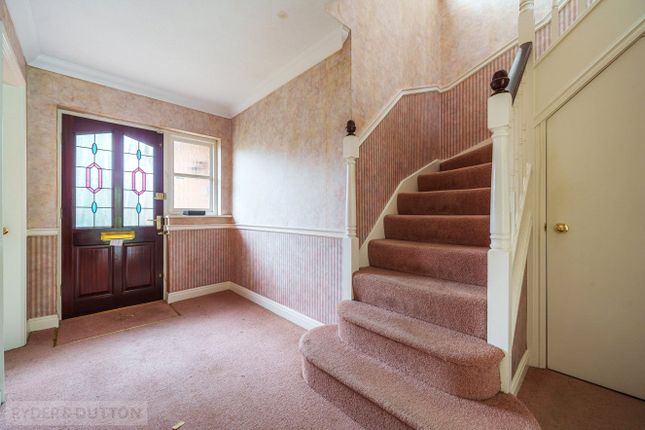 Detached house for sale in Blenheim Close, Hadfield, Glossop, Derbyshire
