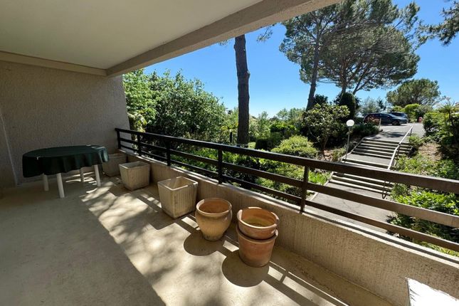 Thumbnail Apartment for sale in Vence, Provence-Alpes-Cote D'azur, 06, France