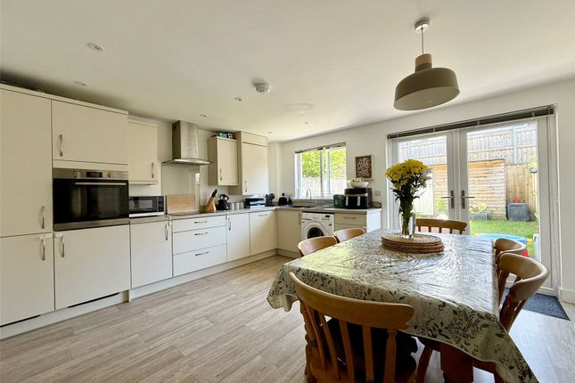 46, Pridham Place, Devon photo 3