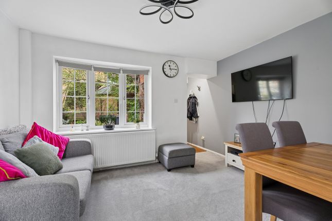 6, Fells Close, Hitchin photo 3