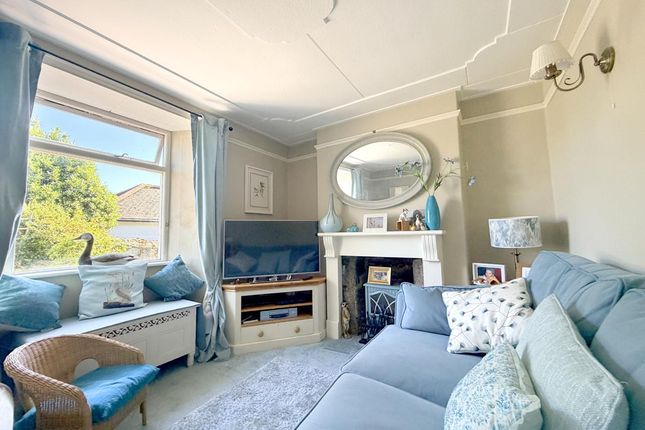 4 Sea View Terrace,, Church Street, Helston photo 2