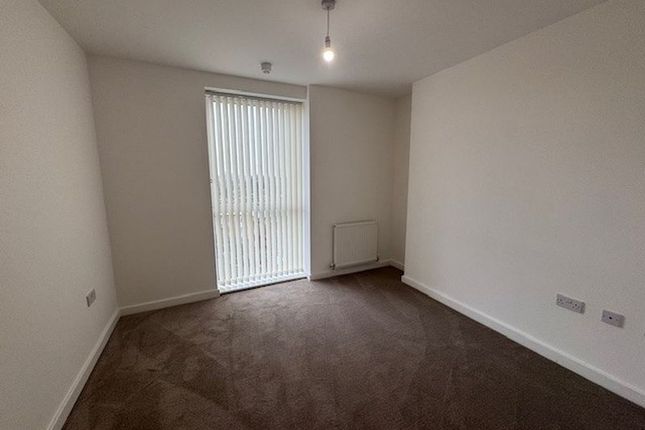 73 Dovetail Place, Lawrence Road, London photo 4