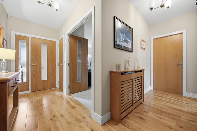 80, Woodcroft Drive, Glasgow photo 2