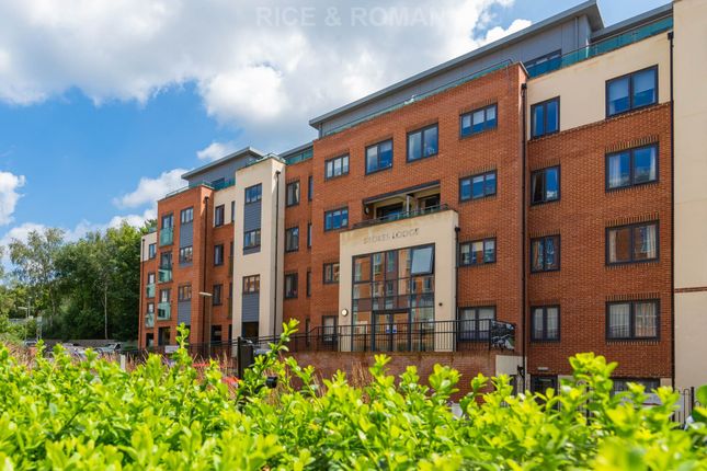 Flat for sale in Stokes Lodge, Park Lane