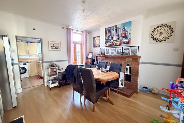 37, Congleton Road, Stoke-on-trent photo 3