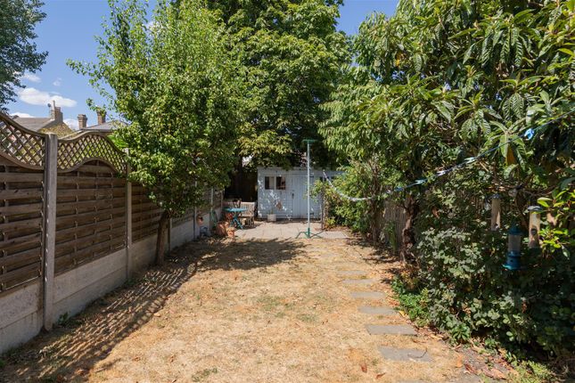 61, Derby Road, South Woodford photo 4
