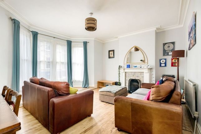 Upper Maisonette, 119, Coldharbour Road, Bristol photo 2