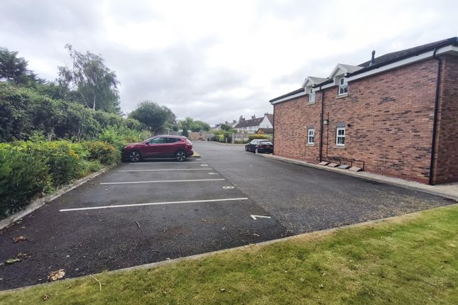 102 Flat 12, Eastham Rake, Wirral photo 3
