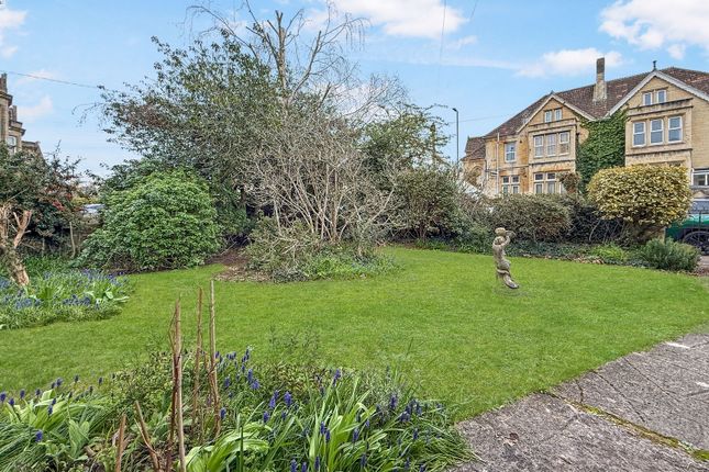 46, Wingfield Road, Trowbridge photo 3