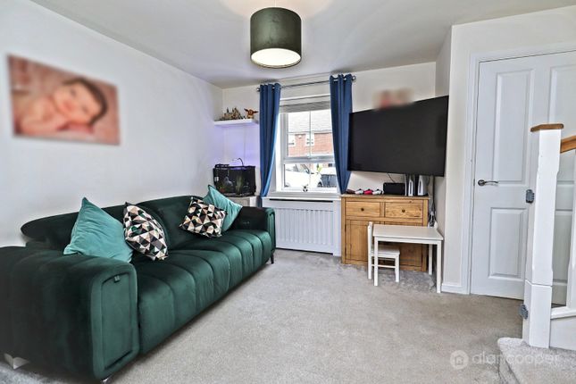 7 Top Knot Close, Nuneaton, Warwickshire photo 4
