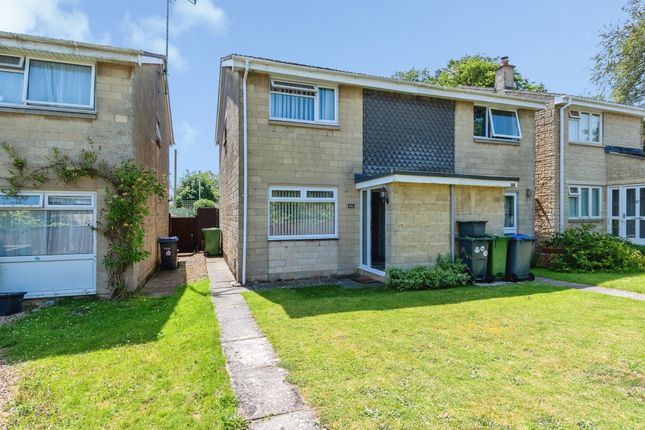 3-bed house on 34a, Pine Close, Corsham, £290,000