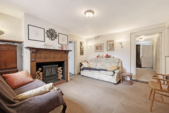 Abbots Manor, Spring Gardens Road, Colchester photo 4