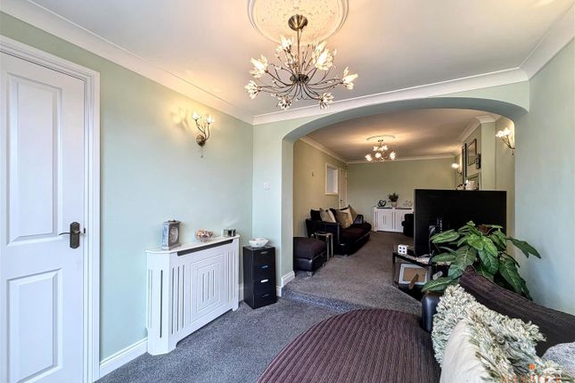 11, Baysdale, Hull photo 4