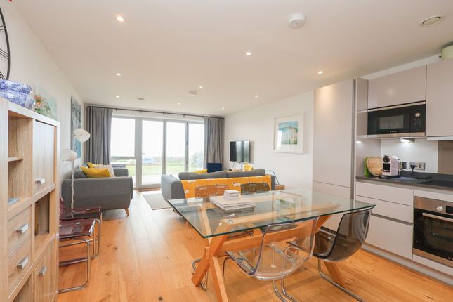 24 One Lusty Glaze Lusty Glaze Road, Newquay photo 4