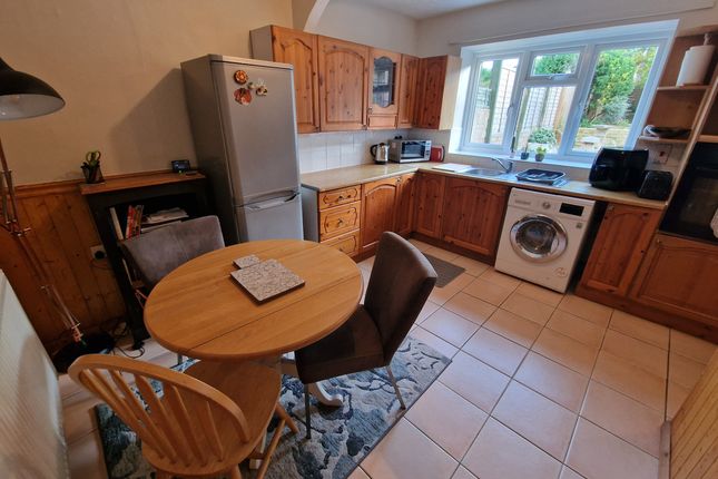 29 Hyde Road, Montacute photo 4