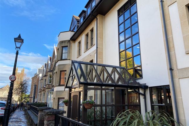 18,, Whatley Court, Clifton photo 2