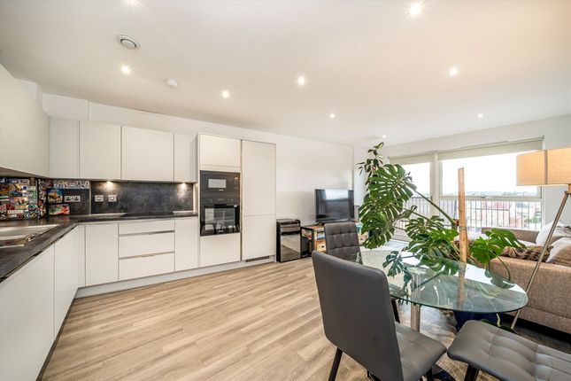 Flat 21, Marylebone Court, 1, Selbourne Avenue, Hounslow photo 2