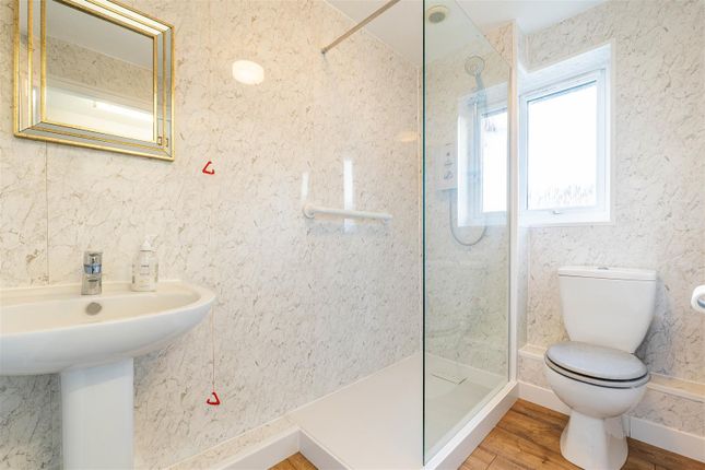 20, Kings Court, Leyland photo 4